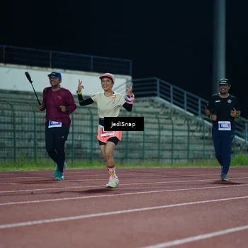 Runner Photo 4516699