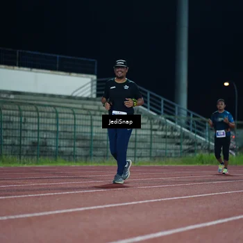 Runner Photo 4516702