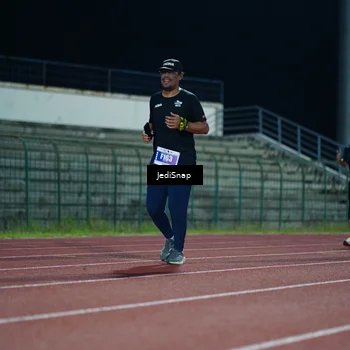 Runner Photo 4516715