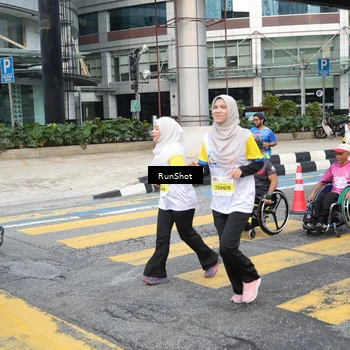 Runner Photo 4516720