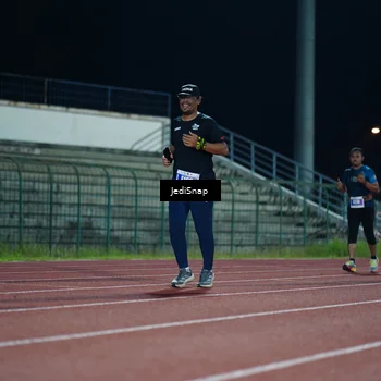 Runner Photo 4516722