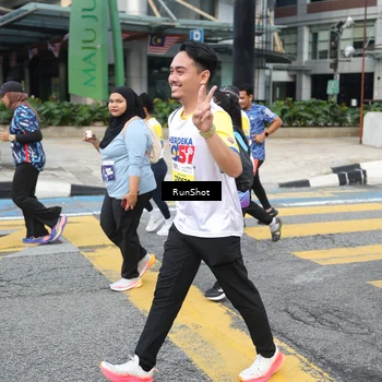 Runner Photo 4516728