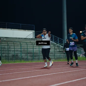 Runner Photo 4516755