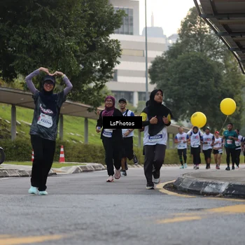 Runner Photo 4516770