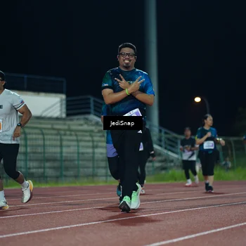 Runner Photo 4516788
