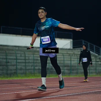 Runner Photo 4516818