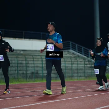 Runner Photo 4516871