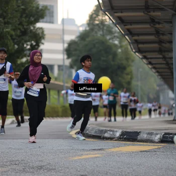 Runner Photo 4516881