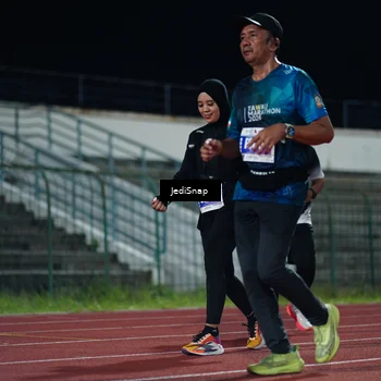 Runner Photo 4516885
