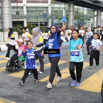 Runner Photo 4516903