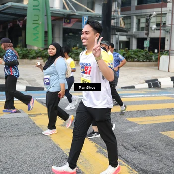 Runner Photo 4516949