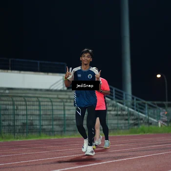 Runner Photo 4516983