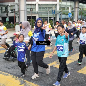 Runner Photo 4516994
