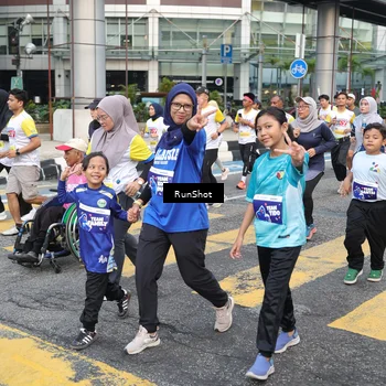 Runner Photo 4517020