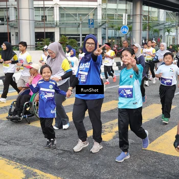 Runner Photo 4517057