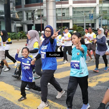 Runner Photo 4517093