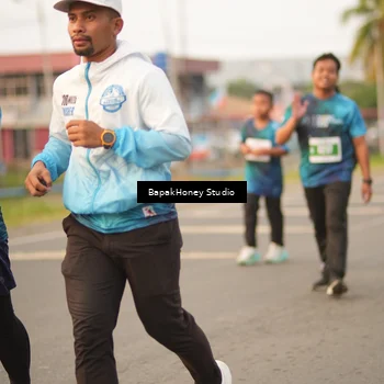 Runner Photo 4517109