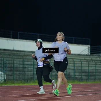 Runner Photo 4517136