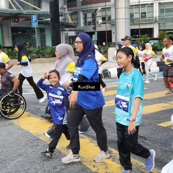 Runner Photo 4517164