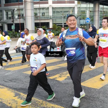 Runner Photo 4517171