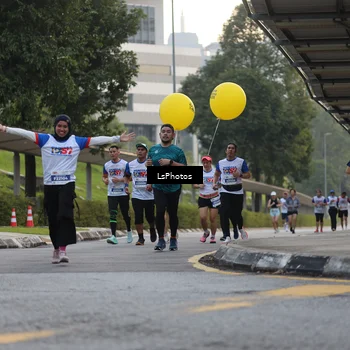 Runner Photo 4517175