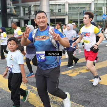 Runner Photo 4517200