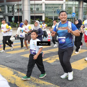 Runner Photo 4517206
