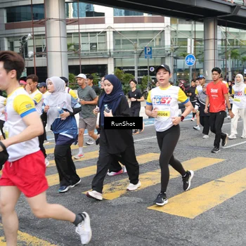 Runner Photo 4517242