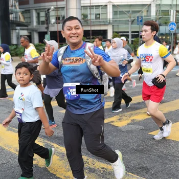 Runner Photo 4517293