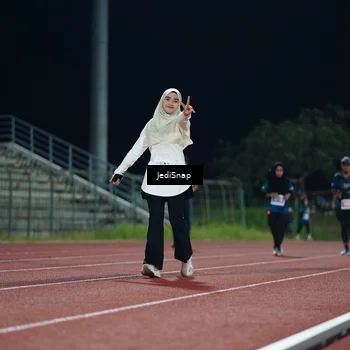 Runner Photo 4517363