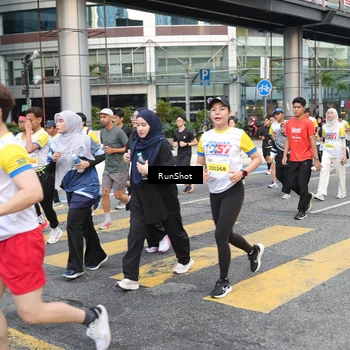 Runner Photo 4517374