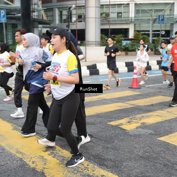 Runner Photo 4517380