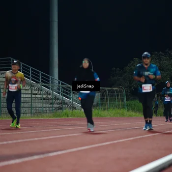 Runner Photo 4517410