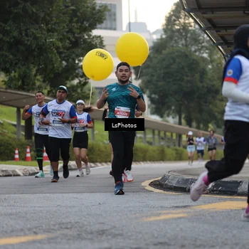 Runner Photo 4517418