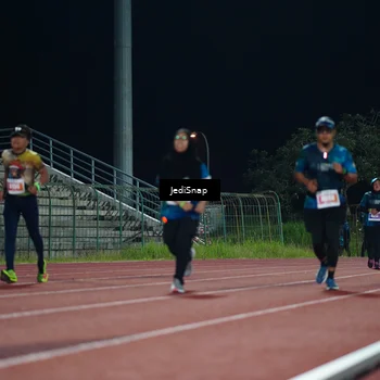 Runner Photo 4517442