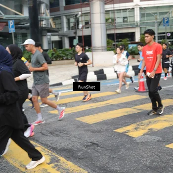 Runner Photo 4517477
