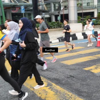 Runner Photo 4517495