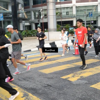 Runner Photo 4517533