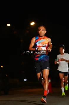 Runner Photo 4517563