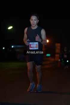 Runner Photo 4517591