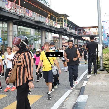 Runner Photo 4517632