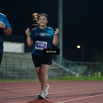 Runner Photo 4517672