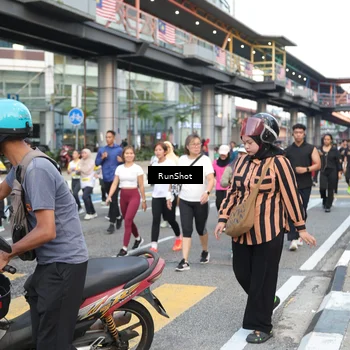 Runner Photo 4517761