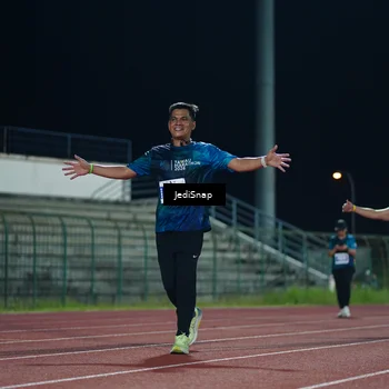 Runner Photo 4517803