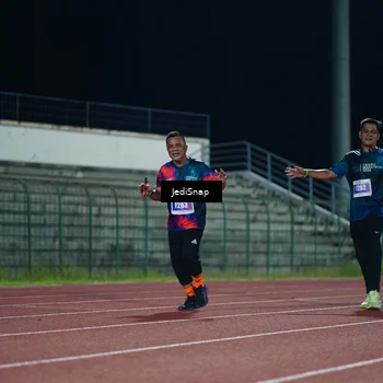 Runner Photo 4517820