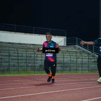 Runner Photo 4517828