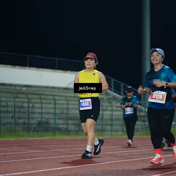 Runner Photo 4517855
