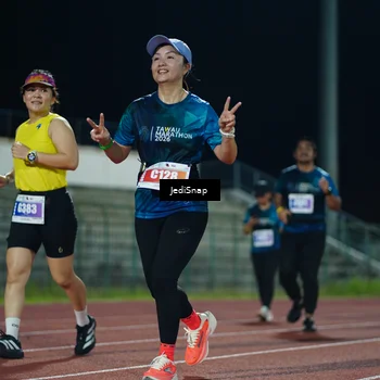 Runner Photo 4517868