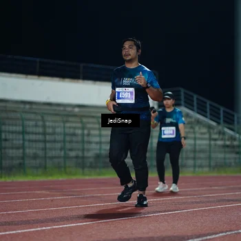 Runner Photo 4517877