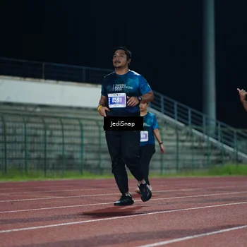 Runner Photo 4517880